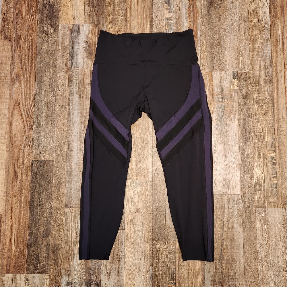 Zyia Active Black and Purple Crops